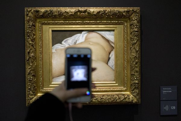 法国名画遭喷「MeToo」字样　女艺术家声称犯案：想挑战艺术史